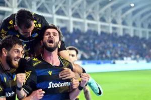 Έξι με Απόλλωνα!