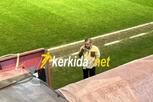 Πρόδρομος... στο τηλέφωνο