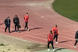 Η άφιξη της Νέας Σαλαμίνας στο "Στέλιος Κυριακίδης" (Φώτος)