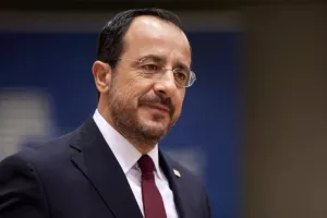 ΠτΔ/"Ανακοινώνουμε απόψε νέα μέτρα για τη βία στα γήπεδα-Για κάποιους δεν θα είναι αρεστά"