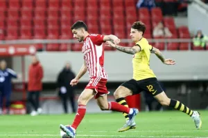 Μασούρας: "Αν νομίζουν πως θα πάρουν έτσι το πρωτάθλημα από τον Ολυμπιακό είναι γελασμένοι"