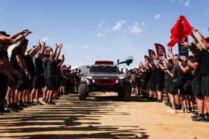 Η Audi πήρε μια ιστορική νίκη στο φετινό Ράλι Ντακάρ