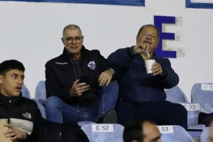 Ανόρθωση-Καρμιώτισσα: Με οδηγό τον Γκασαμά... πλησίασε κορυφή! (Φώτος)