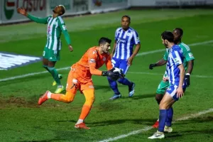 Εθνικός-Άρης: Εξάσφαιρος… και μόνος στην 2η θέση! (Φώτος)