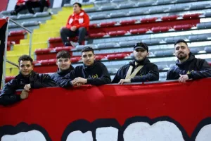 (Φωτορεπορτάζ) Ο κόσμος στο "Αμμόχωστος"