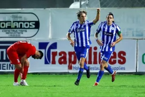 Εθνικός Άχνας - Νέα Σαλαμίνα: Πέντε γκολ, τρία ο “Ντούρμι” και πολύτιμο διπλό! (φώτος)