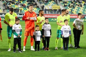 ΑΕΚ-ΑΕΖ: Επιστροφή στις νίκες με Λόπες και Σολ! (Φώτος)