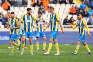 ΑΠΟΕΛ-Οθέλλος: Εξάρα στο ρελαντί με φανταστικό πρώτο μέρος (φώτος)