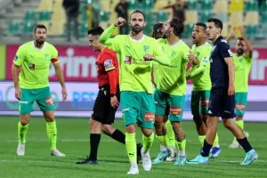 ΑΕΚ-ΑΕΖ: Επιστροφή στις νίκες με Λόπες και Σολ! (Φώτος)