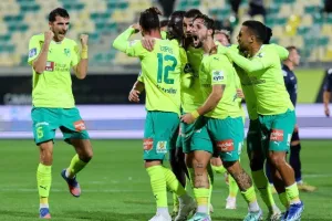 ΑΕΚ-ΑΕΖ: Επιστροφή στις νίκες με Λόπες και Σολ! (Φώτος)