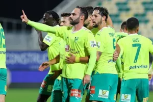 ΑΕΚ-ΑΕΖ: Επιστροφή στις νίκες με Λόπες και Σολ! (Φώτος)