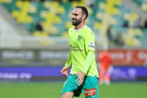 ΑΕΚ-ΑΕΖ: Επιστροφή στις νίκες με Λόπες και Σολ! (Φώτος)