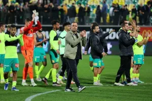 ΑΕΚ-ΑΕΖ: Επιστροφή στις νίκες με Λόπες και Σολ! (Φώτος)