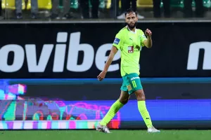 ΑΕΚ-Πάφος: Με "χρυσή" αλλαγή, την κέρδισε και την προσπέρασε! (Φώτος)