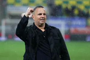 Η κίνηση-ματ του Σιμόν 