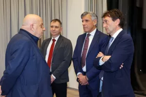 Συνάντηση ΚΟΠ με Προέδρους και προπονητές στην παρουσία του Μεσσίνα (φώτος)