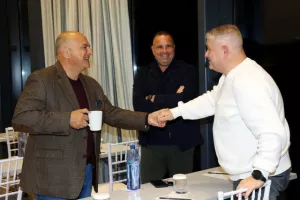 Συνάντηση ΚΟΠ με Προέδρους και προπονητές στην παρουσία του Μεσσίνα (φώτος)