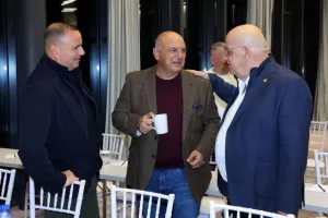 Συνάντηση ΚΟΠ με Προέδρους και προπονητές στην παρουσία του Μεσσίνα (φώτος)