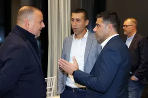 Συνάντηση ΚΟΠ με Προέδρους και προπονητές στην παρουσία του Μεσσίνα (φώτος)