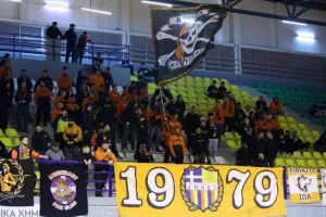 Μεγάλο... ΔΙΠΛΟ η Ανόρθωση (φώτος)