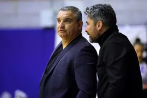 Μεγάλο... ΔΙΠΛΟ η Ανόρθωση (φώτος)