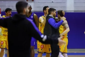 Μεγάλο... ΔΙΠΛΟ η Ανόρθωση (φώτος)
