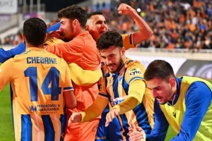 ΑΠΟΕΛ-Ανόρθωση: Χρυσή αλλαγή ο Τομανέ έστειλε στο +5 τους γαλαζοκίτρινους!