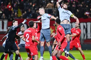 Nέα Σαλαμίνα - ΑΠΟΕΛ: Δεν τελείωσε ποτέ... (φώτος)