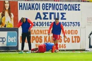 "Η σκέψη μας είναι μονάχα με τον Παπαγεωργίου"