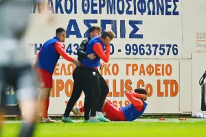 Nέα Σαλαμίνα - ΑΠΟΕΛ: Δεν τελείωσε ποτέ... (φώτος)