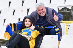 (ΦΩΤΟΣ) Ο κόσμος στο ΓΣΠ