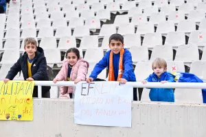 (ΦΩΤΟΣ) Ο κόσμος στο ΓΣΠ