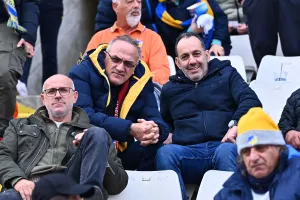 (ΦΩΤΟΣ) Ο κόσμος στο ΓΣΠ