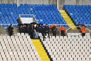 Πήγαν, βράχηκαν, έφυγαν...