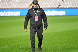 ΑΠΟΕΛ-Καρμιώτισσα: Το φωτορεπορτάζ της... αναβολής