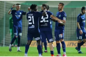 Από τις 10 ήττες, στις δύο "βόμβες"