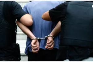 Συνελήφθησαν δύο άτομα μετά το Καρμιώτισσα-Νέα Σαλαμίνα