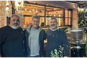 Βραδινή έξοδος για Παπασταύρου 