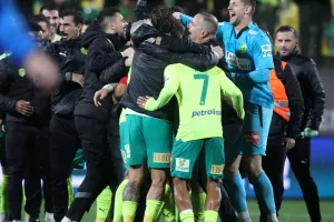 ΑΕΚ-Πάφος: Με "χρυσή" αλλαγή, την κέρδισε και την προσπέρασε! (Φώτος)