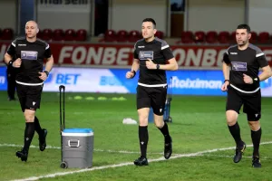Νέα Σαλαμίνα-ΑΠΟΕΛ: Από εξάρα σε… τεσσάρα! (Φώτος)