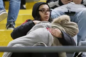 (ΦΩΤΟΡΕΠΟΡΤΑΖ) Ο κόσμος στο Νέα Σαλαμίνα-ΑΠΟΕΛ
