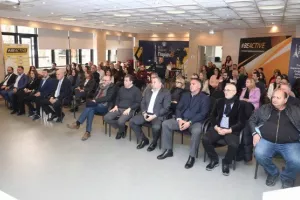Επίσημη παράδοση καθηκόντων στον νέο Πρόεδρο του ΚΟΑ Γιάννη Ιωάννου (Φώτος)