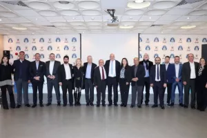 Επίσημη παράδοση καθηκόντων στον νέο Πρόεδρο του ΚΟΑ Γιάννη Ιωάννου (Φώτος)