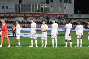 Οθέλλος-ΑΕΚ: Πρώτη γκέλα... με Μπεν Σιμόν! (Φώτος)