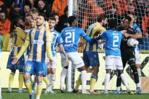 ΑΠΟΕΛ-Ανόρθωση: Χρυσή αλλαγή ο Τομανέ έστειλε στο +5 τους γαλαζοκίτρινους!