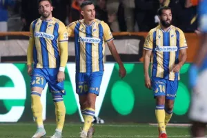 ΑΠΟΕΛ-Ανόρθωση: Χρυσή αλλαγή ο Τομανέ έστειλε στο +5 τους γαλαζοκίτρινους!