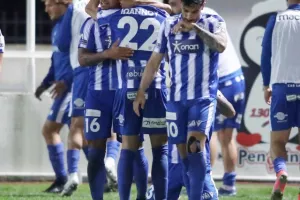 Εθνικός-ΑΠΟΕΛ: ΜΠΑΜ με Καμπρέρα!