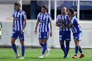 Εθνικός-ΑΠΟΕΛ: ΜΠΑΜ με Καμπρέρα!