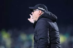 ΑΕΚ - Ομόνοια: Έφερε τα... κάτω - πάνω και συνέχισε το εντυπωσιακό σερί! (Φώτος)