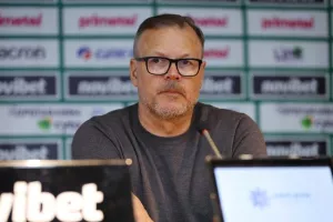 Η παρουσίαση του Rekdal: "Μου αρέσει η πίεση, δεν φοβάμαι/Δεν χρειάζεται να αλλάξει κάτι δραματικά"